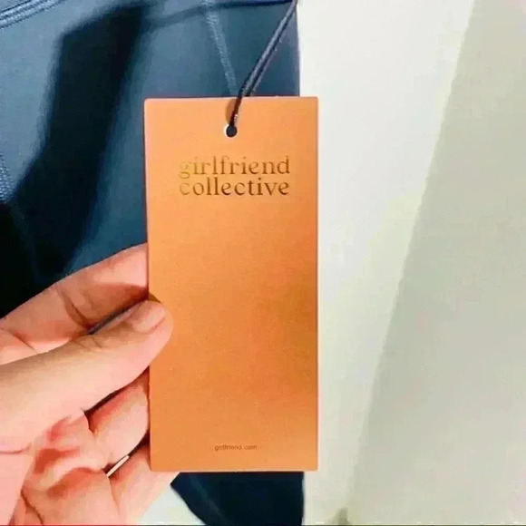 NWT Girlfriend Collective Midnight Compressive High-Rise Capri Leggings - Picture 5 of 9